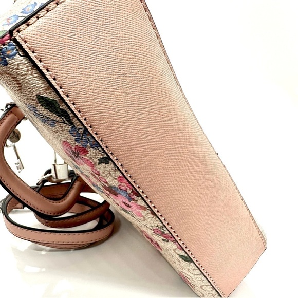 Guess Neutral Floral Crossbody Bag Purse - Picture 7 of 10